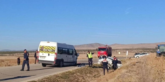 Afyonkarahisar’da Okul Servisi Kazasında Feci Kaza: 4 Can Gitti, 5 Yaralı