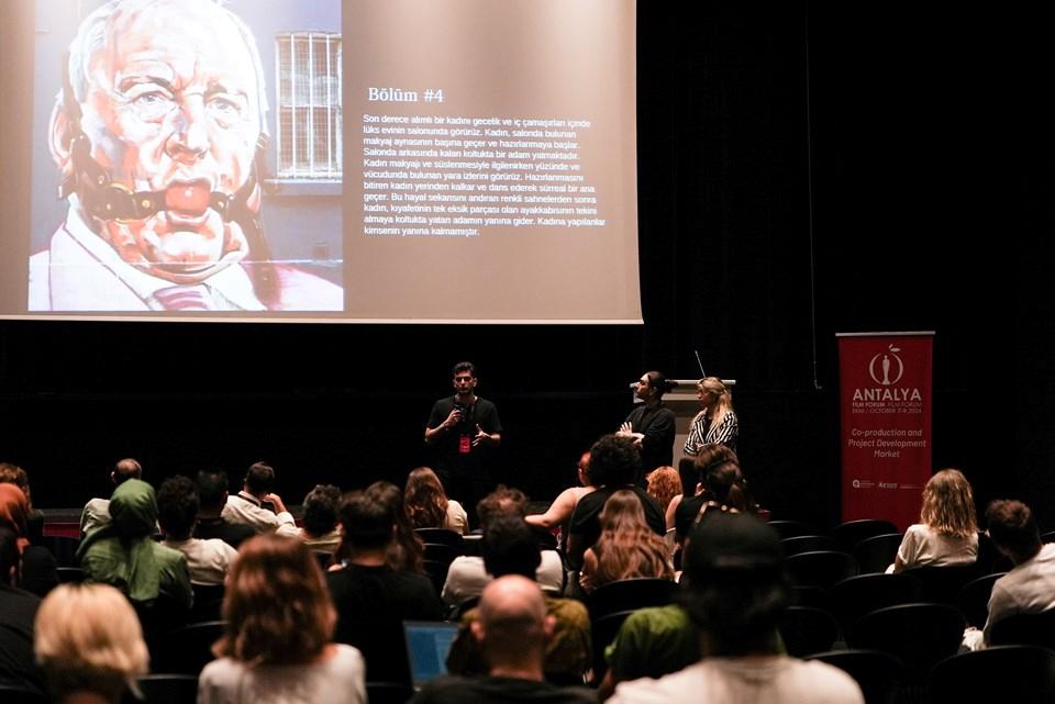 Antalya Film Forum'da Ödüller Sahiplerini Buldu: Bu Yılın En Etkileyici Anları ve Kazananlar! 2 Antalya Film Forum'da Ödüller Sahiplerini Buldu: Bu Yılın En Etkileyici Anları ve Kazananlar!