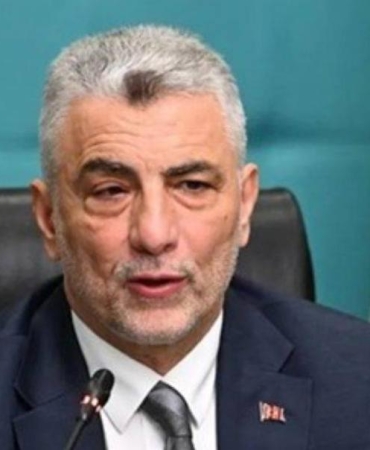 Bakan Bolat: Türkiye Otomotiv Sektöründe Tarihi Rekor Kırdı 5 bakan-bolat-turkiye-otomotiv-sektorunde-tarihi-rekor-kirdi-rQ7Nj8FK.jpg