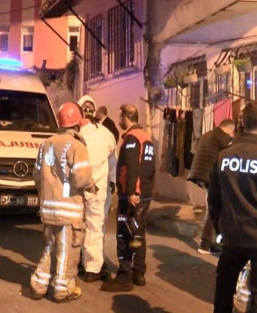 Beyoğlu'nda Anne ve Bebek Gizemli Bir Şekilde Hayatını Kaybetti 4 beyoglunda-anne-ve-bebek-gizemli-bir-sekilde-hayatini-kaybetti-C9FWjuzM.jpg