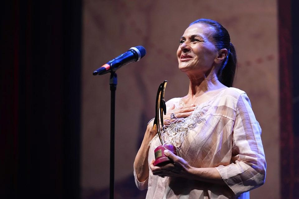 Boğaziçi Film Festivali'nde Şaşırtan Anlar: 12. Ödüllerin Kazananları Kimler? 2 Boğaziçi Film Festivali'nde Şaşırtan Anlar: 12. Ödüllerin Kazananları Kimler?