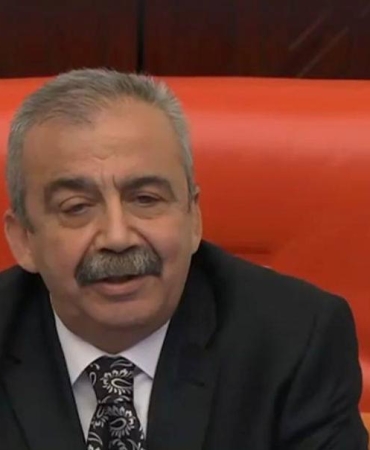 Cumhurbaşkanı ve Bahçeli'ye Beklenmedik Teşekkür Mesajı 7 cumhurbaskani-ve-bahceliye-beklenmedik-tesekkur-mesaji-cJVbber8.jpg