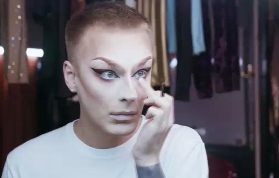 Dr. Özgünden Cinsiyet Değişikliğinde Hormonal İlaç Kullanımına Dikkat! 1 Yanlış İlaç Kullanımının Oluşturabileceği Sorunlar