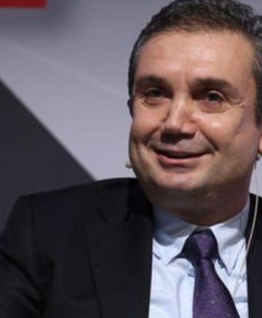 eczacibasinin-basarili-ceosu-atalay-gumrah-yil-sonunda-gorevine-veda-edecek-HEVOym4T.jpg