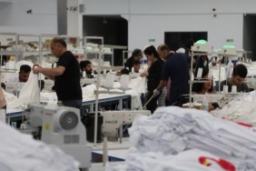 Ekonomistlerden Şok Çağrı: Asgari Ücrette Ortaklık Zamanı! 13 ekonomistlerden-sok-cagri-asgari-ucrette-ortaklik-zamani-RkGTIFUs.jpg