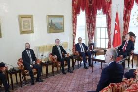 Erdoğan, Dört Ülkenin Dışişleri Bakanlarını Tarihi Bir Görüşmede Ağırladı 12 erdogan-dort-ulkenin-disisleri-bakanlarini-tarihi-bir-gorusmede-agirladi-u42BHeCg.jpg