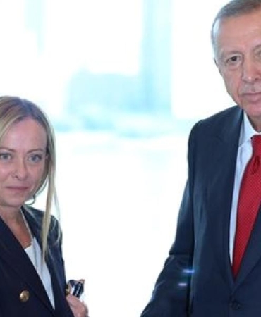 Erdoğan ve Meloni'den Tarihi Telefon Görüşmesi: Stratejik İttifakın Temelleri Atılıyor! 7 erdogan-ve-meloniden-tarihi-telefon-gorusmesi-stratejik-ittifakin-temelleri-atiliyor-Y1qIgt8k.jpg