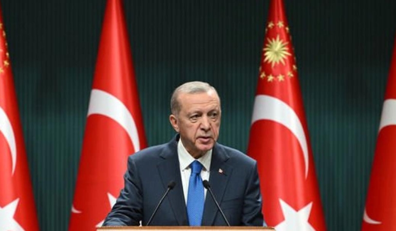 Erdoğan'dan Acemoğlu'na Tarihi Tebrik: Ekonominin Dahi İle Buluşması! 1 erdogandan-acemogluna-tarihi-tebrik-ekonominin-dahi-ile-bulusmasi-h1eVEbU7.jpg