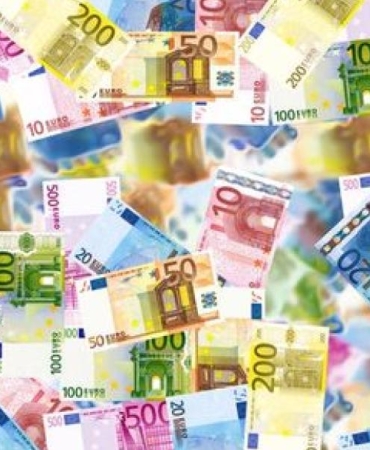 Euro Bölgesinde Kamu Borcu Patladı: Ekonomik Çalkantılar Kapıda! 4 euro-bolgesinde-kamu-borcu-patladi-ekonomik-calkantilar-kapida-v22t4DZq.jpg