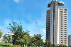 Garanti BBVA'dan Şok Düşüş: Büyüme ve Dolar/TL Tahminleri Yeniden Belirlendi! 8 garanti-bbvadan-sok-dusus-buyume-ve-dolartl-tahminleri-yeniden-belirlendi-IfT9N3X7.jpg