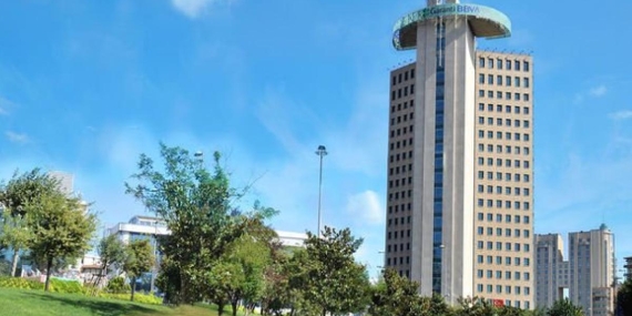 Garanti BBVA’dan Şok Düşüş: Büyüme ve Dolar/TL Tahminleri Yeniden Belirlendi!