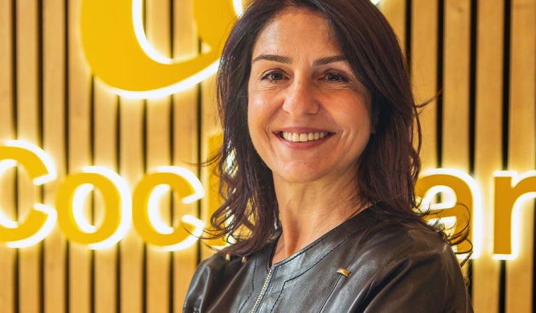 Gül Erden,Cochlear
