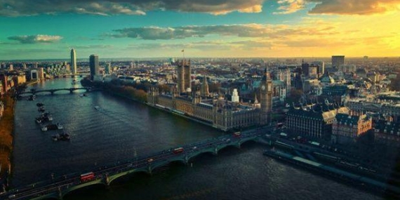 İşbank UK, 50 Yılda İngiltere’yi Sarhoş Eden Başarı Hikayesini Kutladı!