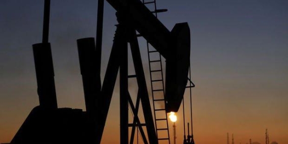 İsrail’in İran’a Saldırısı: Petrol Fiyatlarında 10-15 Dolar Artış Beklentisi