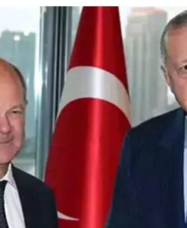 İstanbul'da Almanya Başbakanı Scholz ve Erdoğan'ın Tarihi Buluşması 2 istanbulda-almanya-basbakani-scholz-ve-erdoganin-tarihi-bulusmasi-GpKVxH9W.jpg