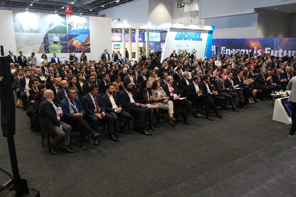 İstanbul'da Enerji Devrimi: 19. EIF Dünya Enerji Kongresi ve Fuarı Başlıyor! 2 İstanbul'da Enerji Devrimi: 19. EIF Dünya Enerji Kongresi ve Fuarı Başlıyor!