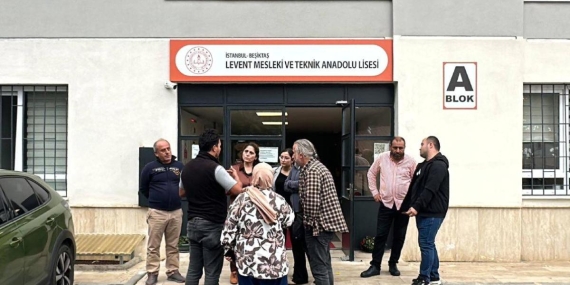 İstanbul’da Lise Öğretmeninin Müdüre Yönelik Silah Çekme Olayı!