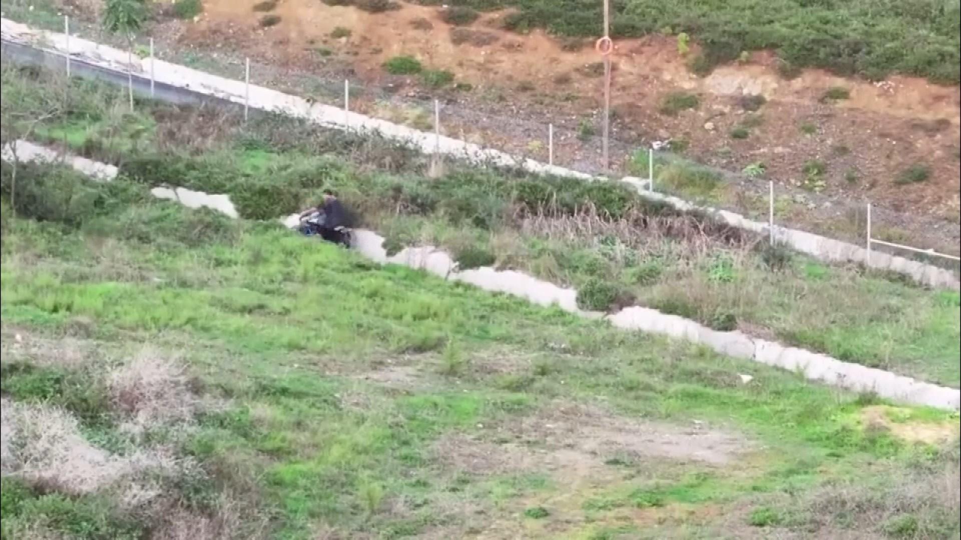 İstanbul'da Sinema Gibi Anlar: Kaçanlar ve Peşindeki Polis 4 İstanbul'da Sinema Gibi Anlar: Kaçanlar ve Peşindeki Polis