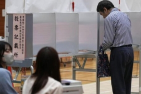 Japonya'da Siyasi Çalkantı: İktidar Partisi Parlamento'da Şok Edici Çoğunluğu Kaybetti! 3 japonyada-siyasi-calkanti-iktidar-partisi-parlamentoda-sok-edici-cogunlugu-kaybetti-lZg43bas.jpg