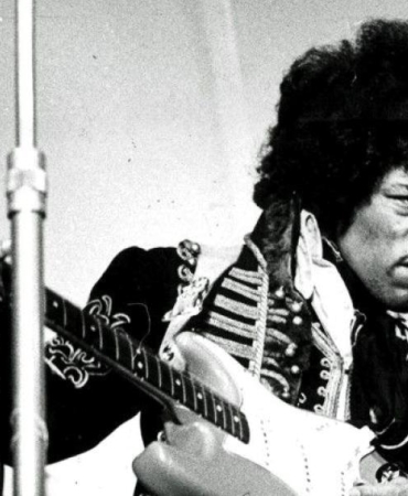Jimi Hendrix'in Duyulmamış Şarkıları: Müzik Tarihinin En Büyük Açık Artırmasına Hazır Olun! 4 jimi-hendrixin-duyulmamis-sarkilari-muzik-tarihinin-en-buyuk-acik-artirmasina-hazir-olun-HHBX2LTC.jpg