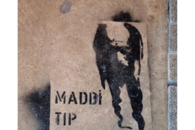 Maddi Tıp Şeytanının Kehaneti Gerçekleşti: Sağlıkta Yeni Bir Dönem 13 maddi-tip-seytaninin-kehaneti-gerceklesti-saglikta-yeni-bir-donem-YtAp2WUI.jpg