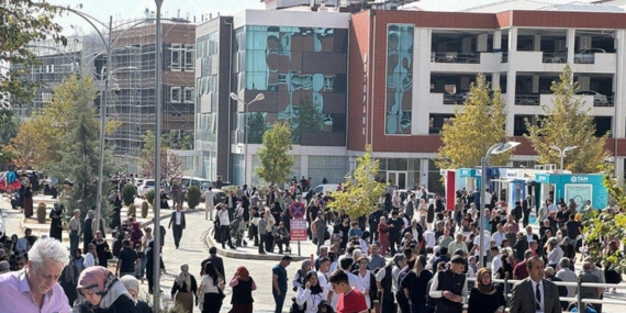 Malatya Merkezli Depremde Üç İl ve Üç Bina Zarar Gördü