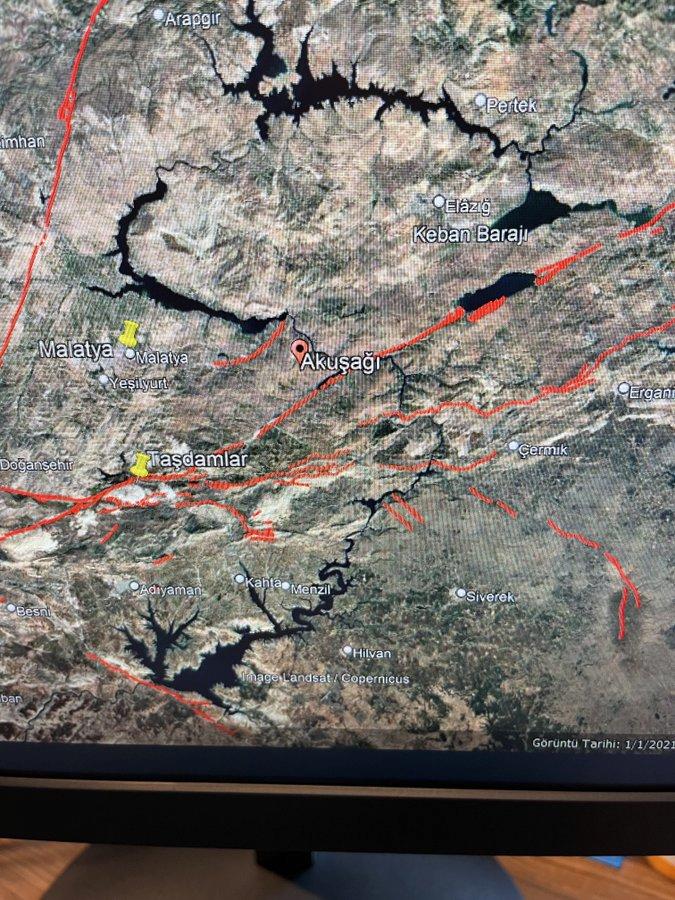 Naci Görür'ün Malatya Depremi Üzerine Özgün Değerlendirmesi 1 Malatya'da Deprem