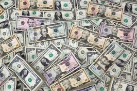 Özel Bankalarda Üç Ay Sonra Şok Edici Döviz Pozisyonu Açığı! Ekonomi Çalkalanıyor! 6 ozel-bankalarda-uc-ay-sonra-sok-edici-doviz-pozisyonu-acigi-ekonomi-calkalaniyor-3MbI6OKw.jpg
