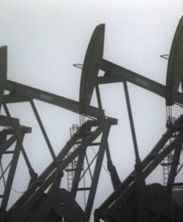 Petrol Fiyatlarında Şok Düşüş: Piyasalarda Panik! 2 petrol-fiyatlarinda-sok-dusus-piyasalarda-panik-uvBalNqk.jpg