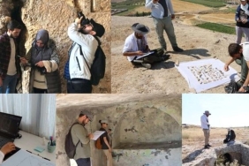 Şanlıurfa'nın Kültürel Mirası Gün Yüzüne Çıkıyor: Görsel ve Yazılı Kayıtlarla Unutulmaz Bir Yolculuk! 9 sanliurfanin-kulturel-mirasi-gun-yuzune-cikiyor-gorsel-ve-yazili-kayitlarla-unutulmaz-bir-yolculuk-nwg9fNTY.jpg