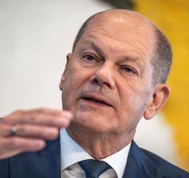Scholz, Elektrikli Araç Devrimi için Çin ile Tarihi Bir Görüşme Çağrısı Yapıyor! 3 scholz-elektrikli-arac-devrimi-icin-cin-ile-tarihi-bir-gorusme-cagrisi-yapiyor-ZXX8SwJF.jpg