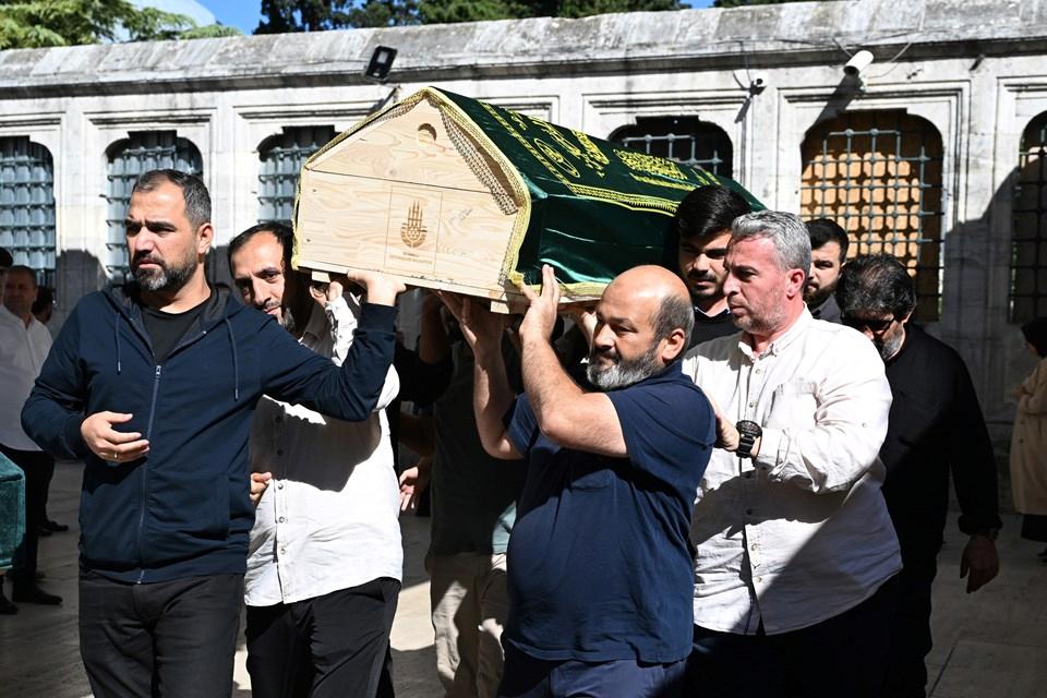 Sinemanın Ustası Dr. Sadık Battal'ın Son Yolculuğu: Hayatının Gizemleri ve Eserleriyle Veda! 1 Yusuf Ziya Cömert'in Anısı