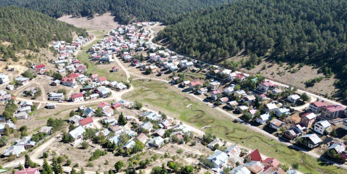 Sivas'ta Dehşet Verici Yayla Yağması: Betonla Yok Edilen Bölge Hakkında Her Şey! 12 sivasta-dehset-verici-yayla-yagmasi-betonla-yok-edilen-bolge-hakkinda-her-sey-PCK3PRPb.jpg