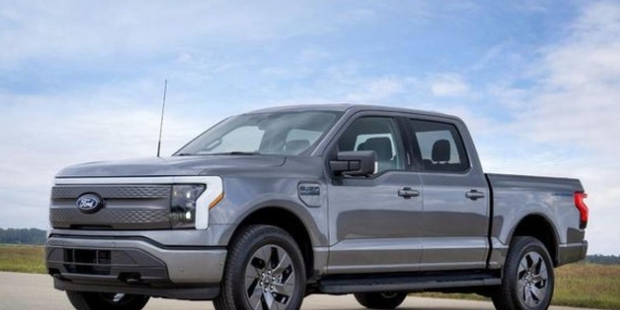 Şok Gelişme: Ford, Elektrikli F-150 Lightning Kamyonetinin Üretimini Durduruyor!