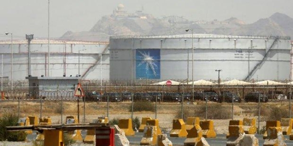 Suudi Arabistan, Asya İçin Petrol Fiyatlarını Yükseltti