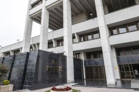 TCMB Rezervlerinde Tarihi Zirve: Ekonomide Yeni Bir Dönem Başlıyor! 3 tcmb-rezervlerinde-tarihi-zirve-ekonomide-yeni-bir-donem-basliyor-FOzSTmbT.jpg