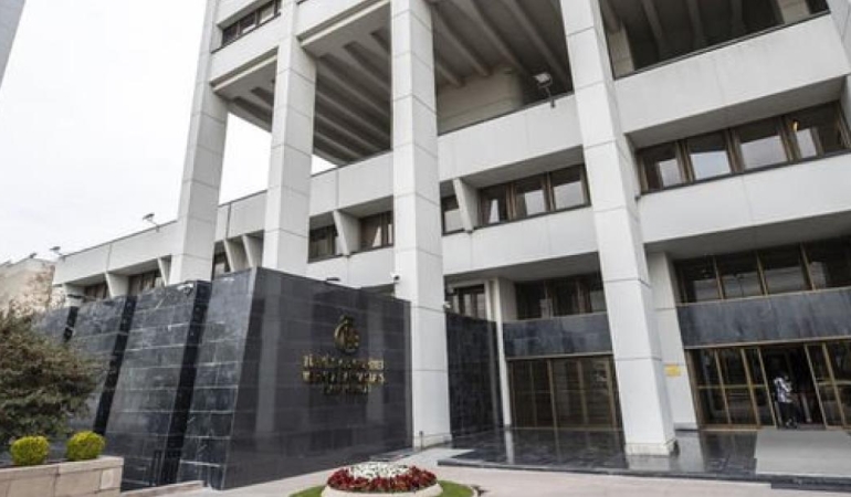 TCMB Rezervlerinde Tarihi Zirve: Ekonomide Yeni Bir Dönem Başlıyor! 6 tcmb-rezervlerinde-tarihi-zirve-ekonomide-yeni-bir-donem-basliyor-FOzSTmbT.jpg