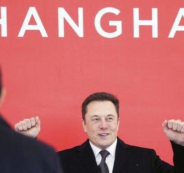 Tesla'nın Şanghay Fabrikasında 3 Milyonuncu Araç Üretiminde Tarihi An! 10 teslanin-sanghay-fabrikasinda-3-milyonuncu-arac-uretiminde-tarihi-an-UJ5Zh64e.jpg