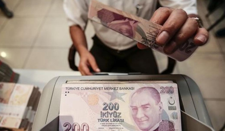 Ticari Kredilerde Şok Düşüş: Üç Haftada 2,7 Puan Dibi Gördü! 1 ticari-kredilerde-sok-dusus-uc-haftada-27-puan-dibi-gordu-M4cfmdyX.jpg
