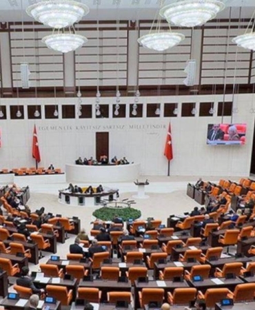 Turkcell'in Milletvekilleri İçin Tasarlanan Özel Paketinin Detayları Açıklandı 9 turkcellin-milletvekilleri-icin-tasarlanan-ozel-paketinin-detaylari-aciklandi-La7dRCZb.jpg