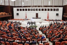 Türkiye'nin Ekonomi ve Siyaset Arenasında Şok Gelişmeler: 5 Ekim 2024'te Neler Olacak? 2 turkiyenin-ekonomi-ve-siyaset-arenasinda-sok-gelismeler-5-ekim-2024te-neler-olacak-EW8C7TaL.jpg