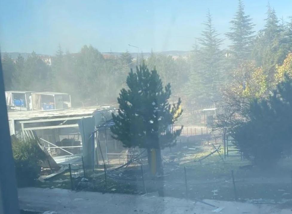TUSAŞ'a Yapılan Terör Saldırısı: 3 Kahraman Şehit, 14 Yaralı 2 TUSAŞ'a Yapılan Terör Saldırısı: 3 Kahraman Şehit, 14 Yaralı