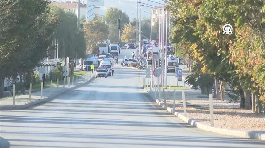 TUSAŞ'a Yapılan Terör Saldırısı: 3 Kahraman Şehit, 14 Yaralı 3 TUSAŞ'a Yapılan Terör Saldırısı: 3 Kahraman Şehit, 14 Yaralı