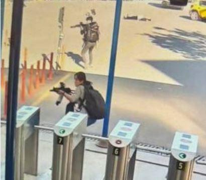 TUSAŞ'a Yönelik Terör Saldırısı: 5 Kahramanımız Şehit, 22 Yaralı 1 Ankara'da Terör Saldırısı: TUSAŞ Hedef Alındı