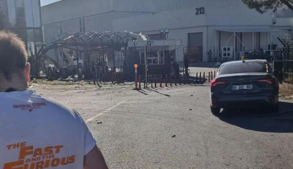 TUSAŞ'a Yönelik Terör Saldırısı: 5 Kahramanımız Şehit, 22 Yaralı 4 TUSAŞ'a Yönelik Terör Saldırısı: 5 Kahramanımız Şehit, 22 Yaralı