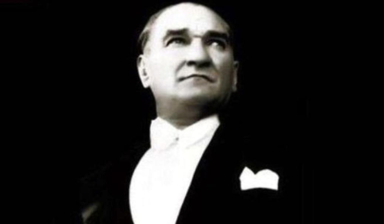 86 Yıldır Sönmeyen Aşk: Özlemin Diri Kalbi 1 86-yildir-sonmeyen-ask-ozlemin-diri-kalbi-WduJQFXC.jpg