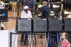 ABD Seçimlerinde Devrim: My Ballot AI Uygulamasıyla Oy Kullanmanın Geleceği! 7 abd-secimlerinde-devrim-my-ballot-ai-uygulamasiyla-oy-kullanmanin-gelecegi-wA1CwY45.jpg