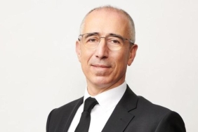 Akkök Holding ve Aksa Akrilik'te Dönüşüm Rüzgarı: Üst Düzey Atamalarla Yeni Bir Başlangıç! 1 akkok-holding-ve-aksa-akrilikte-donusum-ruzgari-ust-duzey-atamalarla-yeni-bir-baslangic-StaGUss3.jpg