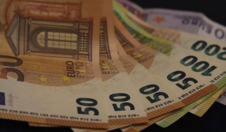 Almanya'nın Borçlanma Kuralları: Seçim Öncesi Serbest Düşüş Müjdesi! 6 almanyanin-borclanma-kurallari-secim-oncesi-serbest-dusus-mujdesi-OHtjtb7e.jpg