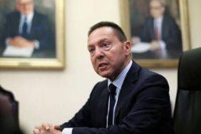 AMB Başkanı Stournaras: Trump'ın Sarsıcı Politika Planlarını Merakla Bekliyoruz! 4 amb-baskani-stournaras-trumpin-sarsici-politika-planlarini-merakla-bekliyoruz-pyVYI6mS.jpg